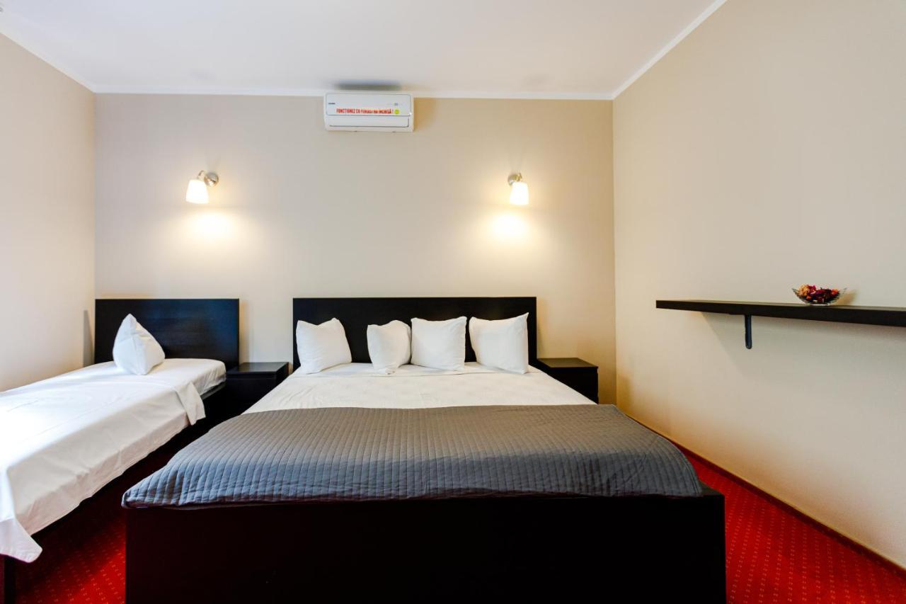 Rex Infinity View 4* Cazanele Dunarii Dubova Exterior photo